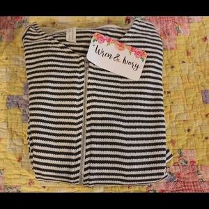 Wren + Ivory, mid sleeve, black and white dress!